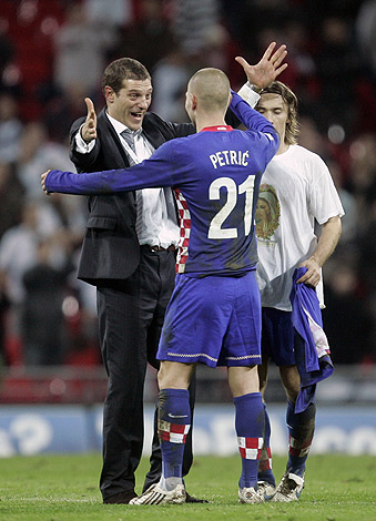 Bilić, Petrić, Šimić i Gospa - Wembley 2007. Bilić, Petrić, Šimić i Gospa - Wembley 2007.