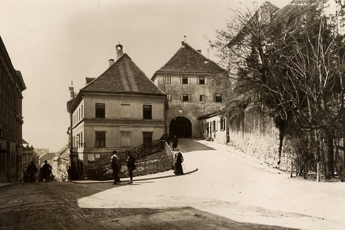 1900. Kamenita vrata - Zagreb