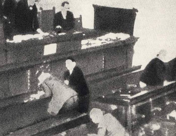 Atentat na Radića u Beogradskoj skupštini
