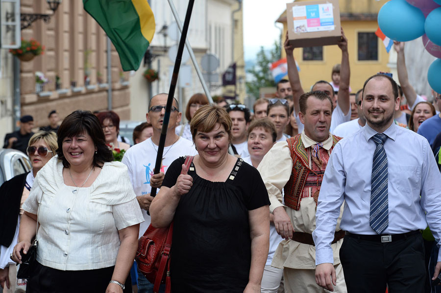 U ime obitelji - put prema Gornjem gradu i Saboru