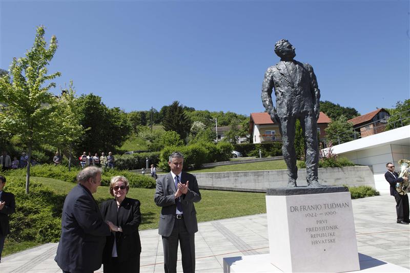 Veliko Trgovišće - Franjo Tudjman - otkriven spomenik